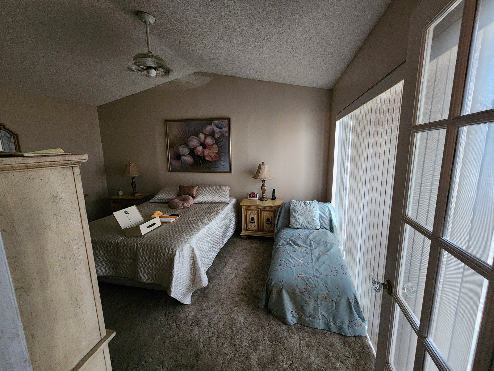986 SW 180th Ter — Bedroom with patio doors
